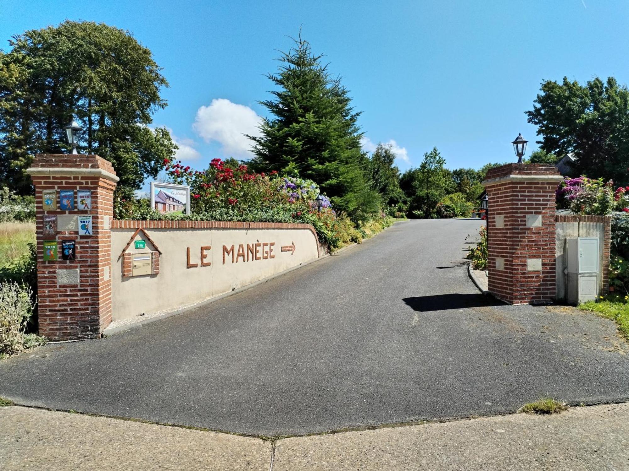 Le Manege Gite Le Phare Ξενοδοχείο Sainte-Marie-au-Bosc Εξωτερικό φωτογραφία